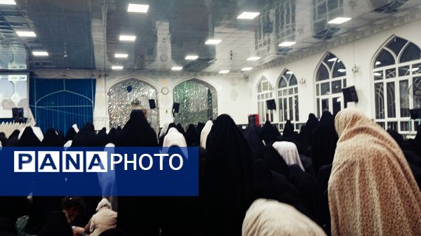 حضور پر شور مردم در نماز جماعت