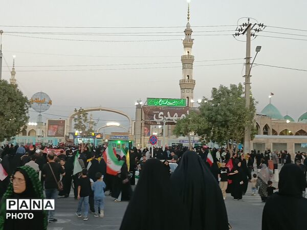 پیاده‌روی اربعینی عاشقان ظهور در بلوار پیامبر اعظم قم
