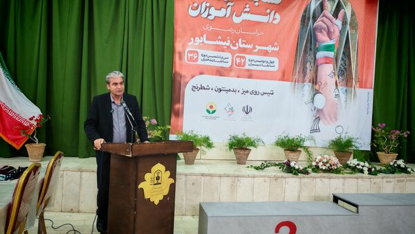 مسابقات ورزشی شطرنج دانش آموزان دوره دوم