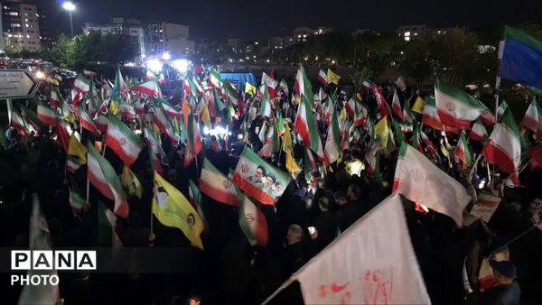 حضور باشکوه مردم کرج در تجمعات شبانه 