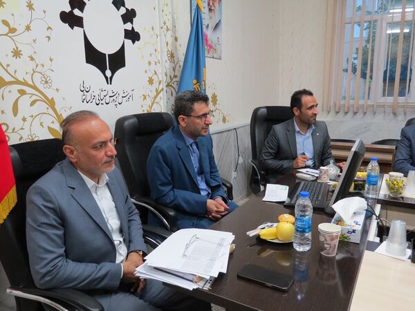 نشست معاون پیشگیری و تشخیص توانبخشی سازمان آموزش پرورش استثنایی کشور با مدیران مرکز  استان
