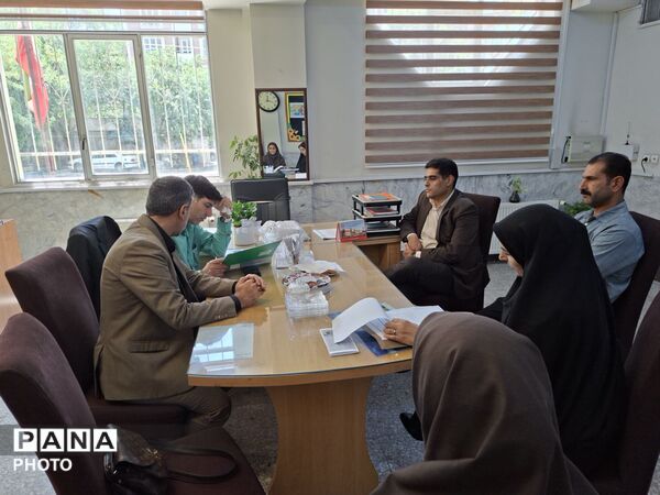 آمادگی در سطح عالی؛ مدارس منطقه ۳ در جامه ارادت و آمادگی برای مراسم وداع با رهبر شهید