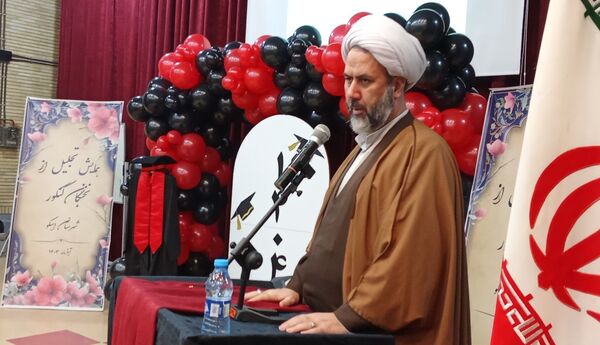  همایش تجلیل از نخبگان کنکور شهرستان اسکو 