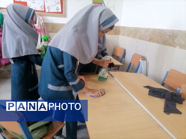 خانه تکانی آموزشگاه زهرا عبدالهیان به مناسبت فرارسیدن عید نوروز 