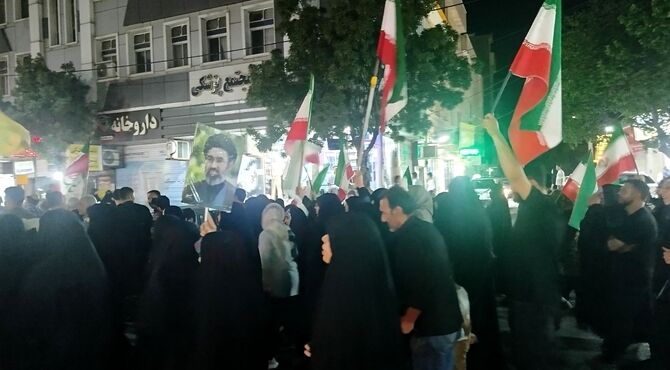 خیابان‌ها کماکان میزبان مردم