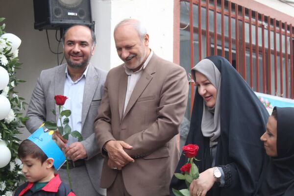 برگزاری جشن غنچه‌ها در ساری 