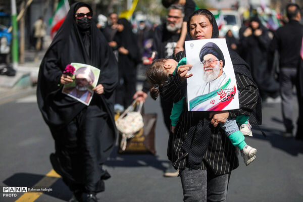  چهلمین روز شهادت رهبر شهید انقلاب اسلامی - تهران/2