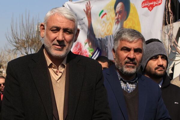 حضور پرشور مردم بهارستانی در راهپیمایی ۲۲ بهمن