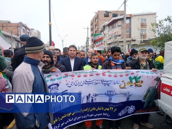 خروش حماسی مردم کردکوی در آیینه‌ شکوه ۲۲ بهمن