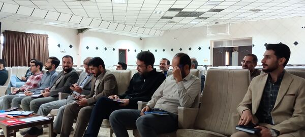برگزاری دوره‌های توانمندسازی کارشناسان قرآن و مشاوره در زنجان