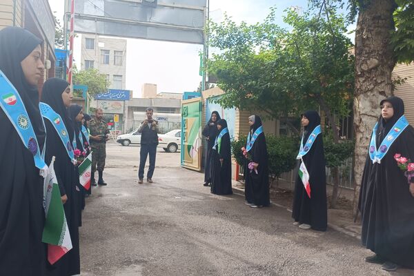 برگزاری مراسم بزرگداشت روز معلم در نیشابور 
