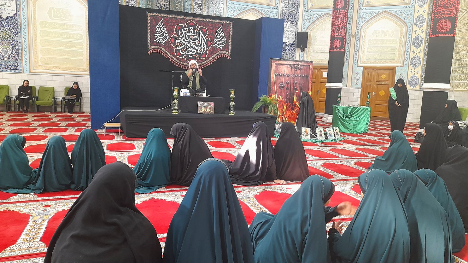 مراسم شهادت حضرت فاطمه در مسجد امام باقر(ع)