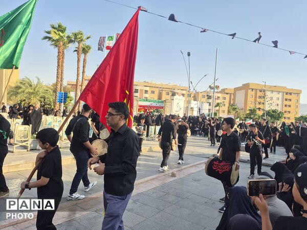 گلستان شهدا میزبان کاروان تاسوعای حسینی شد