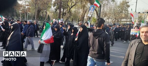 تشیع شهدای اقتدار جنگ رمضان در تهران