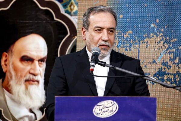 استاد علی اکبر پرورش معلم اخلاق، یار صدیق انقلاب و نماد ایستادگی و مقاومت بود