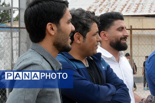 برگزاری مسابقات فینال و رده‌بندی فوتبال دانش‌آموزی در بهارستان‌ 2