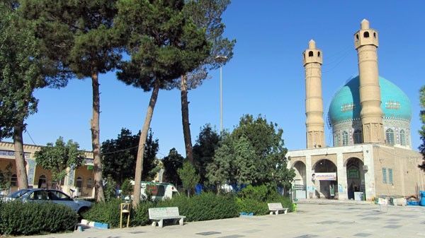 مرقد مطهر بی‌بی‌سکینه(س) در صفادشت مأمن امنی، برای دلدادگان اهل بیت(ع) بشمار می‌رود