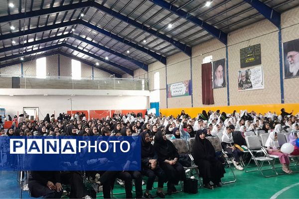 مراسم گرامیداشت دهه کرامت و روز معلم در روستای امیرآباد ملارد برگزار شد