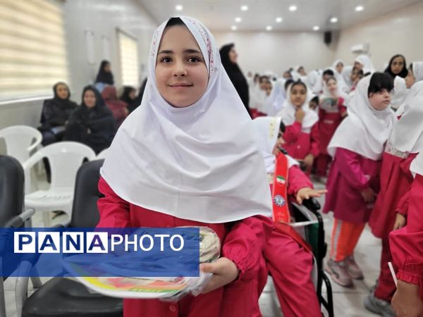 آیین نمادین «جشن عاطفه‌‌ها» در ناحیه یک بندرعباس 