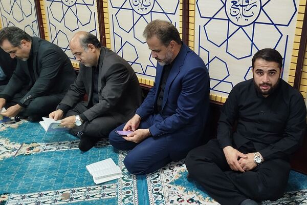 مراسم ارتحال امام خمینی (ره) در اداره آموزش و پرورش ناحیه دو شهرری 