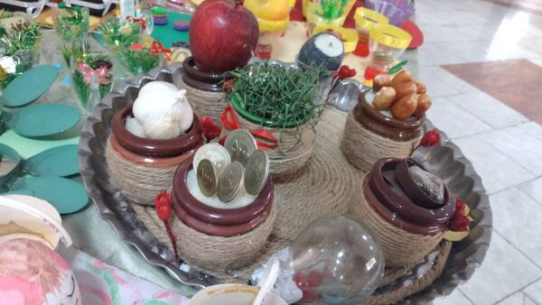 نمایشگاه دست سازه‌های بازیافتی دانش‌آموزان