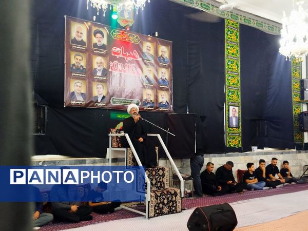 بازدید رئیس شورای شهر و امام جمعه کاشمر از حسینیه حسینی روستای قوژد