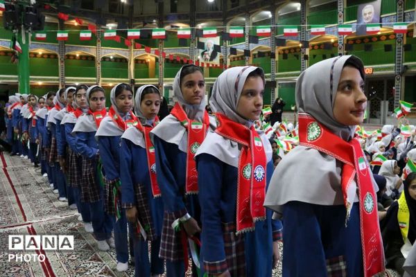 تجلی همدلی و شور میهن‌دوستی در دومین همایش «وطن‌یار»
