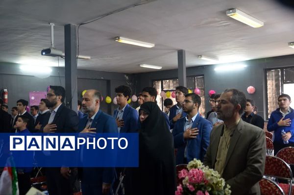 کارگاه آموزشی خبرنگاری پسران منطقه 6