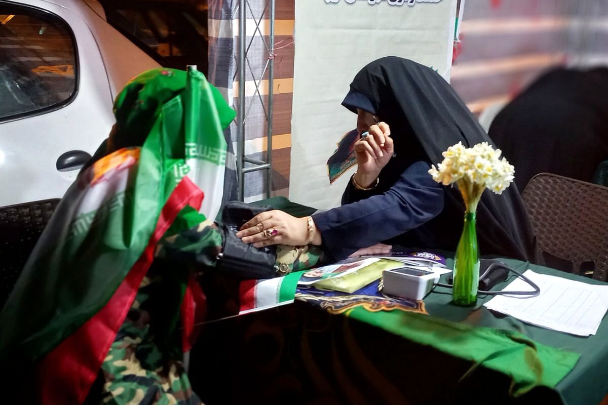 حضور مردم قرچک مخصوصا کودکان در تجمع روز جمهوری اسلامی، پررنگ تر از همیشه