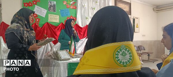 تقدیر از نفرات برتر درسی فرهنگی و هنری جشنواره خوارزمی همزمان با عید غدیر