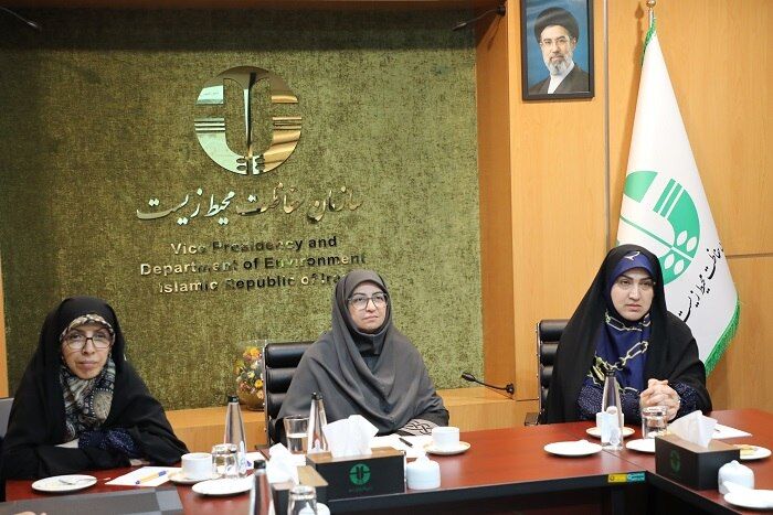 دیدار رئیس سازمان حفاظت محیط زیست با تعدادی از نمایندگان مجلس شورای اسلامی