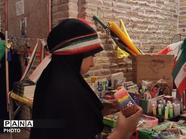  قاب پانا میزبان غرفه کودک در حسینیه امام خمینی 