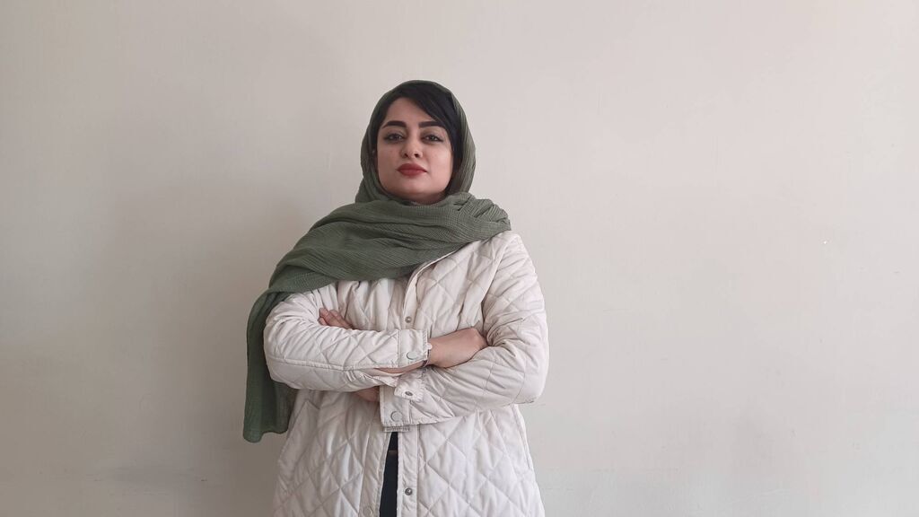 دوباره سبز می‌شویم، دست کودکی را می‌گیریم و چراغی می‌افروزیم