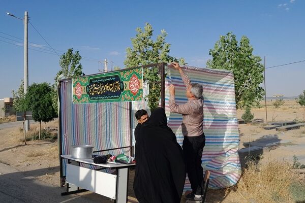 درگزین یک‌بار دیگر با جاماندگان اربعین به عشق حسین(ع) گره خورد