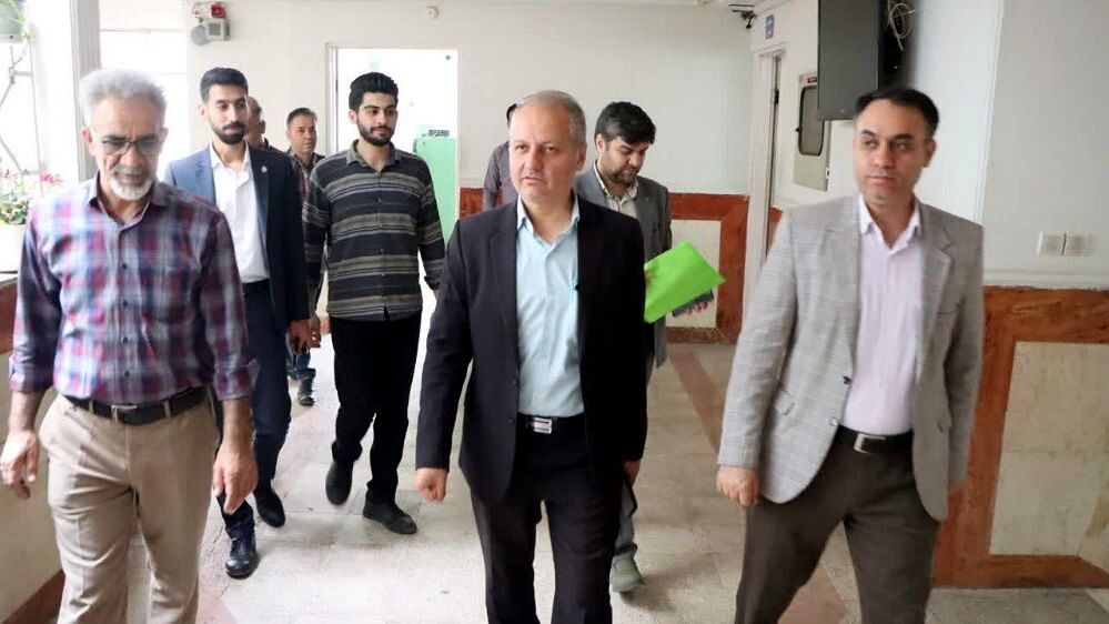 روابط عمومی پل ارتباطی میان سازمان و جامعه است
