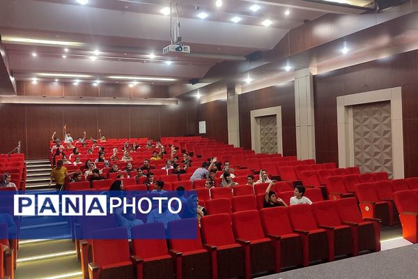 اختتامیه طرح شمیم و تجلیل ازدانش آموزان فعال این طرح