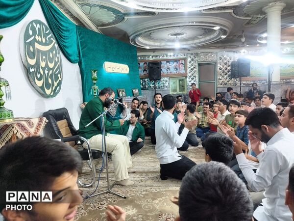 جشن میلاد امام حسن عسکری در مسجد فدایان شاهزاده قاسم 