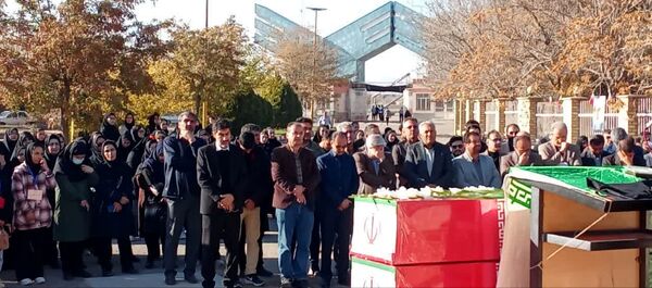 مراسم تشییع شهدای گمنام در دانشگاه آزاد تاکستان جلوه‌ای از همبستگی دانشگاهیان