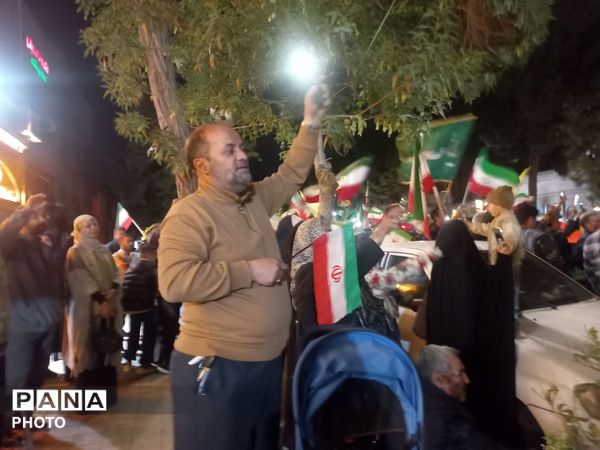 هفتادو یکمین شب مقاومت در حسینیه امام خمینی (ره) نیشابور 