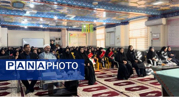 برگزاری انتخابات همیاران مشاور در مدارس شاهد شهرستان بوشهر