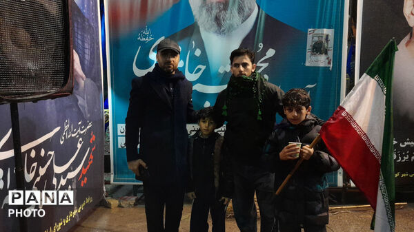 قیام تماشایی کوهدشتی‌ها، قرار شبانه زیرباران رحمت الهی