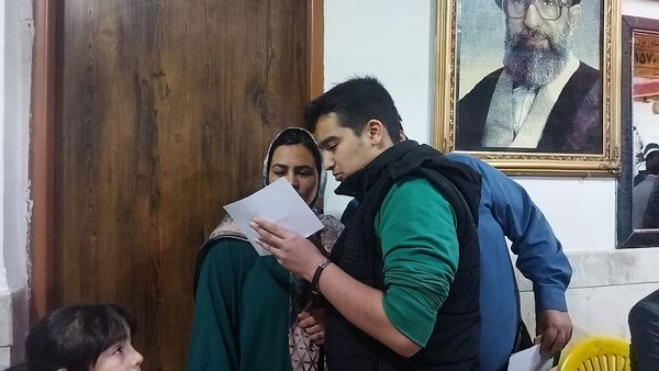 ارائه بیلان کار نوبت اول در دبیرستان شاهد ابوذر غفاری نیشابور 