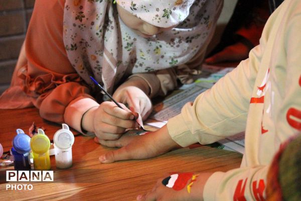 خیابان‌ها بیدارند، ملت در کنار وطن