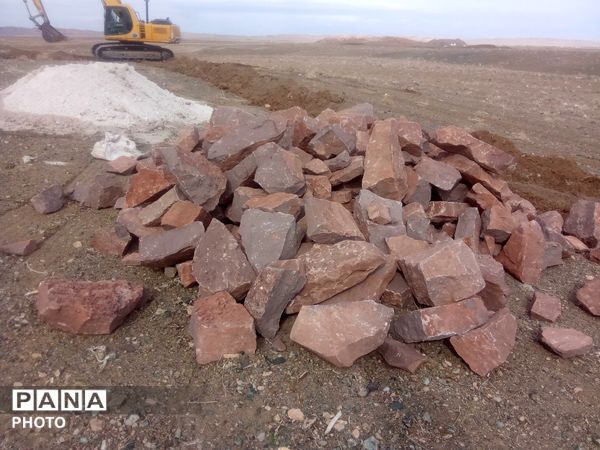 توسعه زیرساخت‌های آموزشی در روستای درخت سنجد