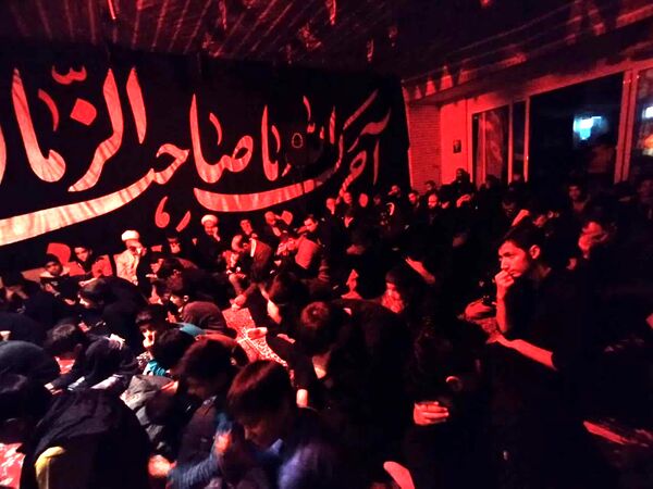 مراسم شب چهلم شهید صالح نوربخش در کنار شهید گمنام