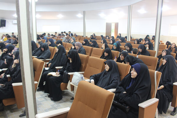 همایش دو روزه آشنایی نومعلمان قم با سند تحول بنیادین آموزش و پرورش