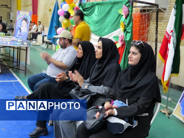 برگزاری رویداد خانواده پویا در آموزش و پرورش استثنایی استان