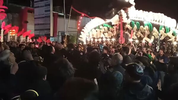نغمه‌های محزون در سوگ بانوی آسمانی 