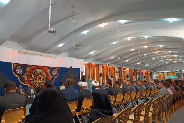 جلسه شورای اداری شهرستان لارستان