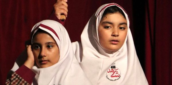 حضور نماینده استان در مرحله کشوری چهارمین جشنواره ملی تئاتر درسی در میناب